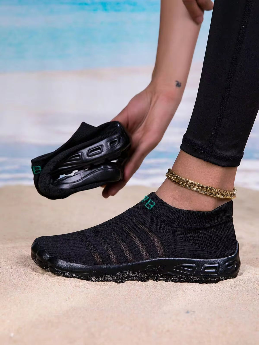 ZVB Unisex Aqua Shoes, Suitable For Barefoot Lovers, Swimming & Diving, Soft-Soled Beach Shoes, Quick-Drying Outdoor Summer Sandals, Fishing Water Shoes, Non-Slip & Breathable Wading Shoes